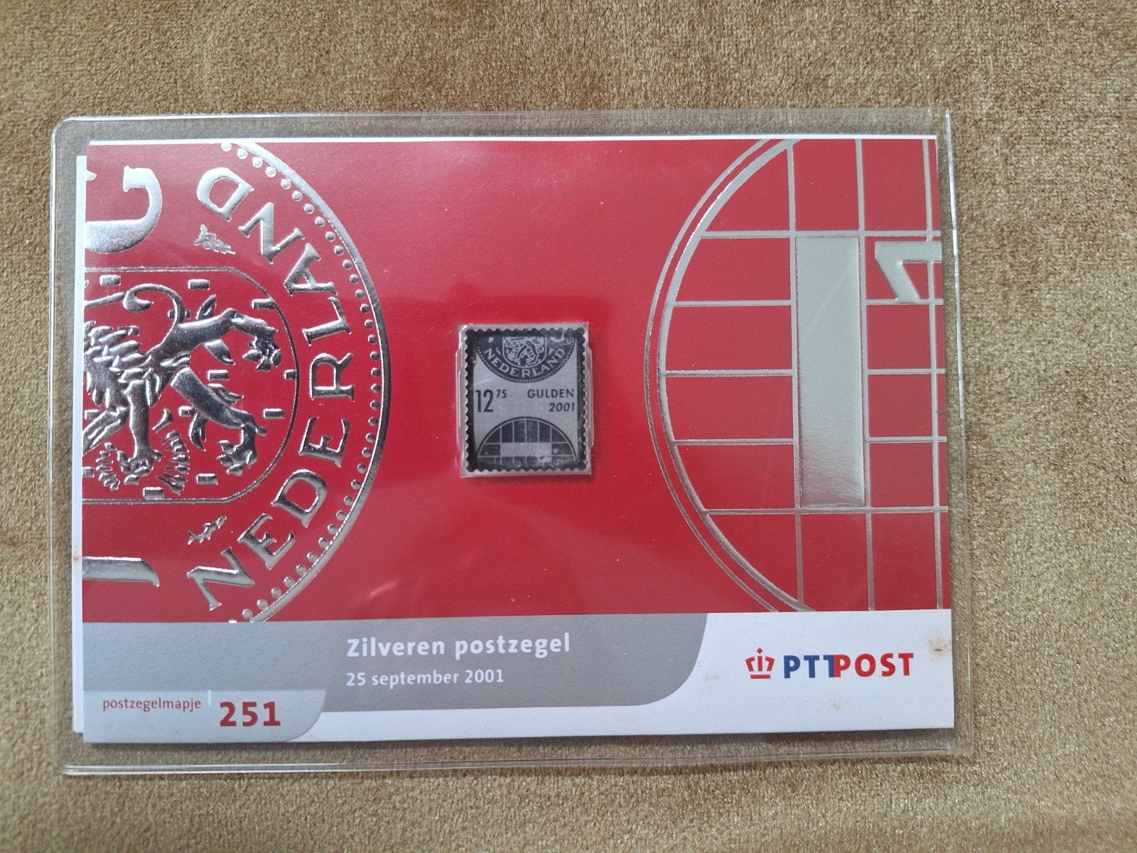 Zilveren postzegel Nederland 12.75 Gulden 2001 PTT Post, Ophalen of Verzenden, Na 1940, Postfris