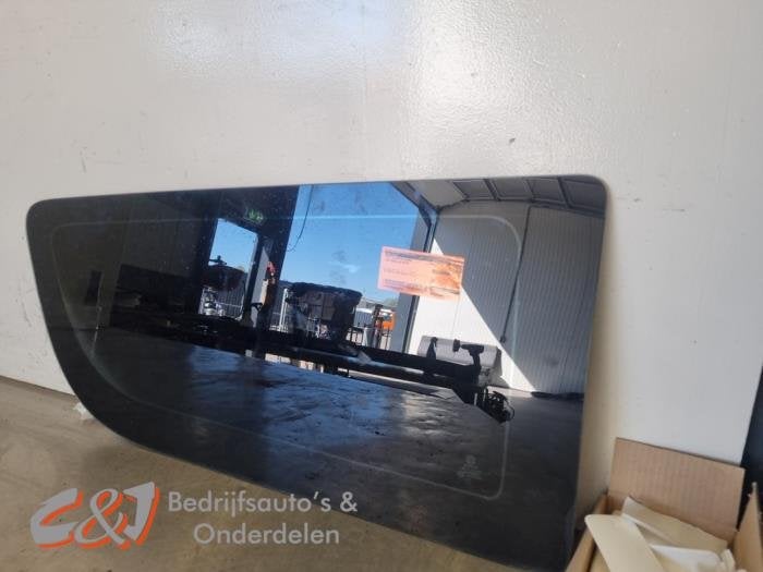 Ruit Laaddeur zijkant van een Fiat Doblo, Gebruikt, -, -, Ophalen of Verzenden