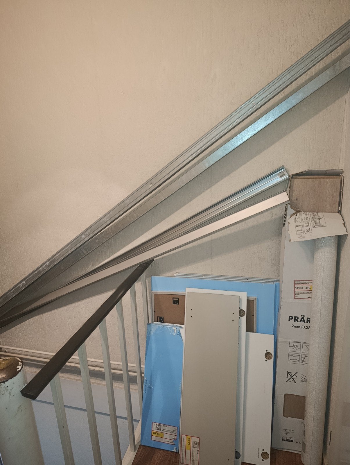 Deuren, laminaat en behang - Nieuwstaat, Doe-het-zelf en Verbouw, 30 cm of meer, Nieuw, Ophalen of Verzenden, 10 m² of meer
