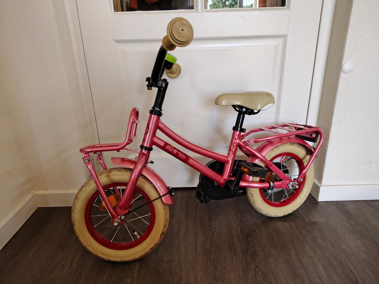 Loekie Pick Up 12 inch meisjesfiets met zijwieltjes, Ophalen of Verzenden