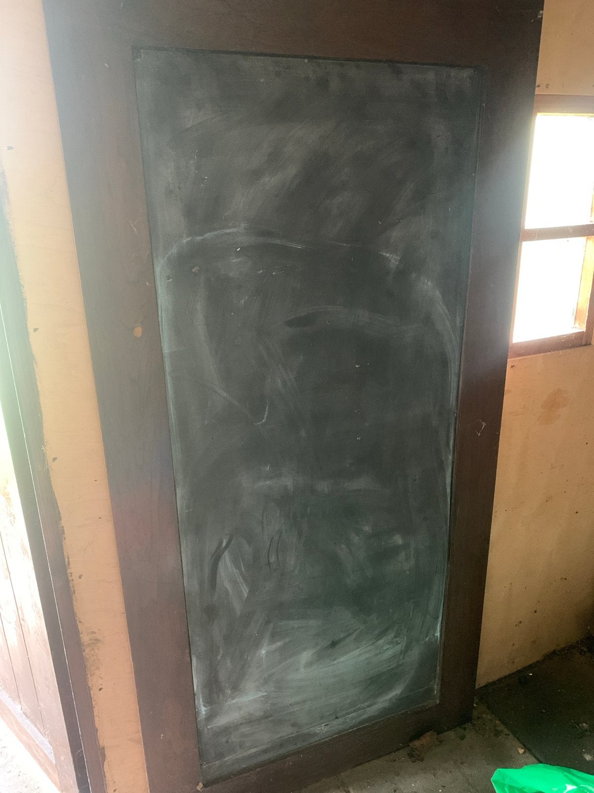 Krijtbord met magneet, Ophalen, Gebruikt