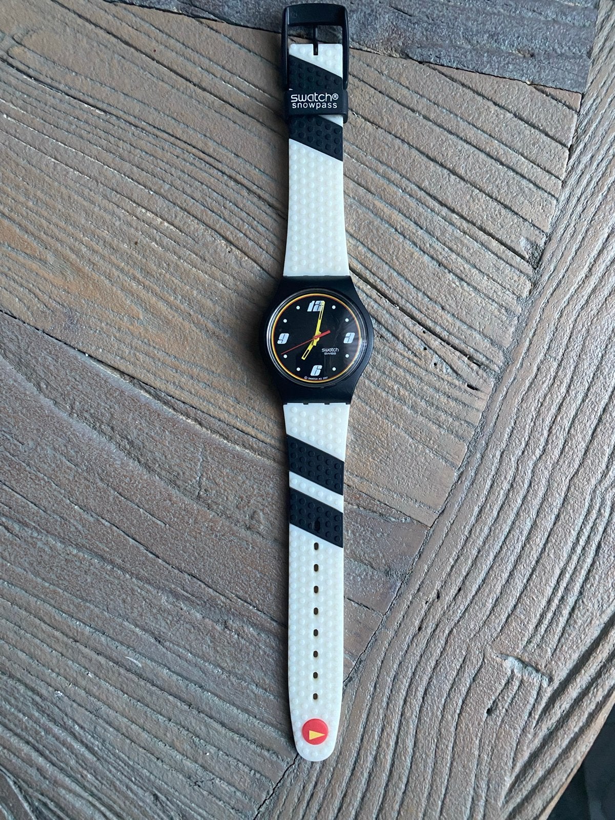 Swatch Snowpass Polshorloge - Zwart/Wit, Ophalen of Verzenden, Zo goed als nieuw