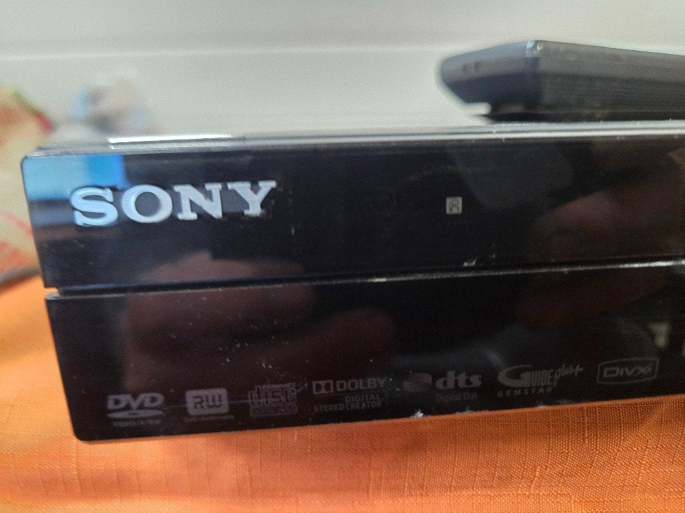 sony dvd speler RDR-AT105 hdmi, Ophalen of Verzenden, 'T Olde Gre-j, Info@toldegrej.nl, Endepoelstraat 20f Didam