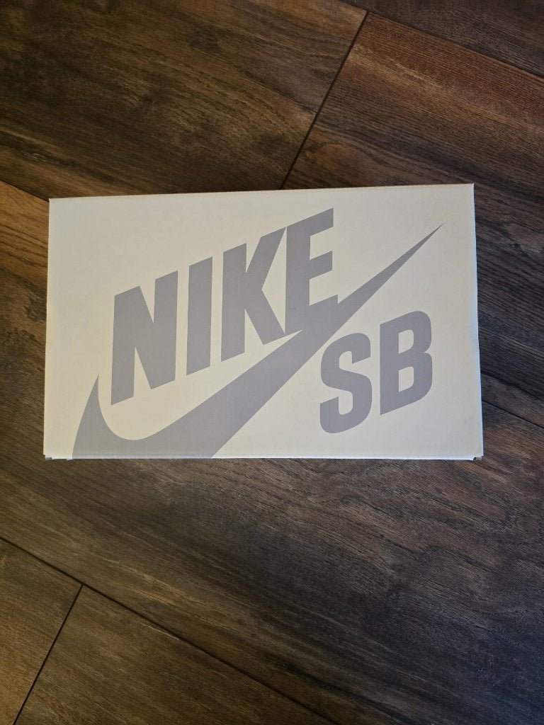Nike SB Dunk Low Pro - The Wizard Of Oz - Ongeopend !, Kleding | Dames, -, -, Nike, Nieuw
