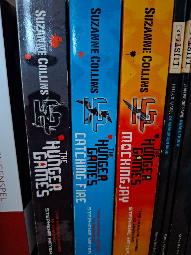 The hunger games triologie, Ophalen, Gelezen, Suzanne Collins
