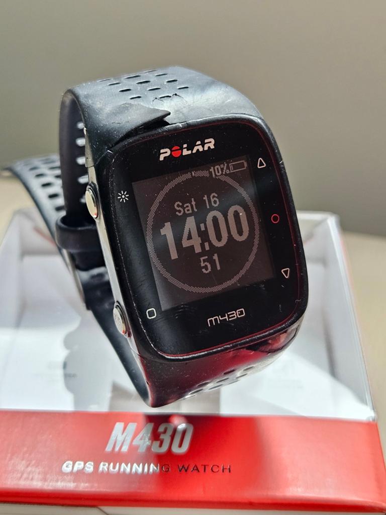 Polar M430 sporthorloge met GPS en hartslagmeter, Ophalen, Gebruikt, Zwart, Waterdicht