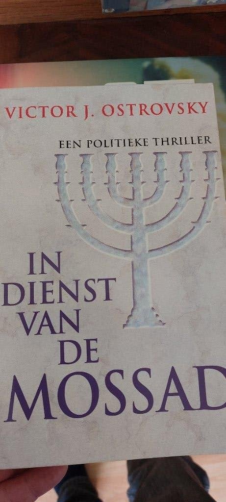 In Dienst van de Mossad - Natan Stone Thriller, Wereld overig, Ophalen of Verzenden, Zo goed als nieuw, Victor J. Ostrovsky
