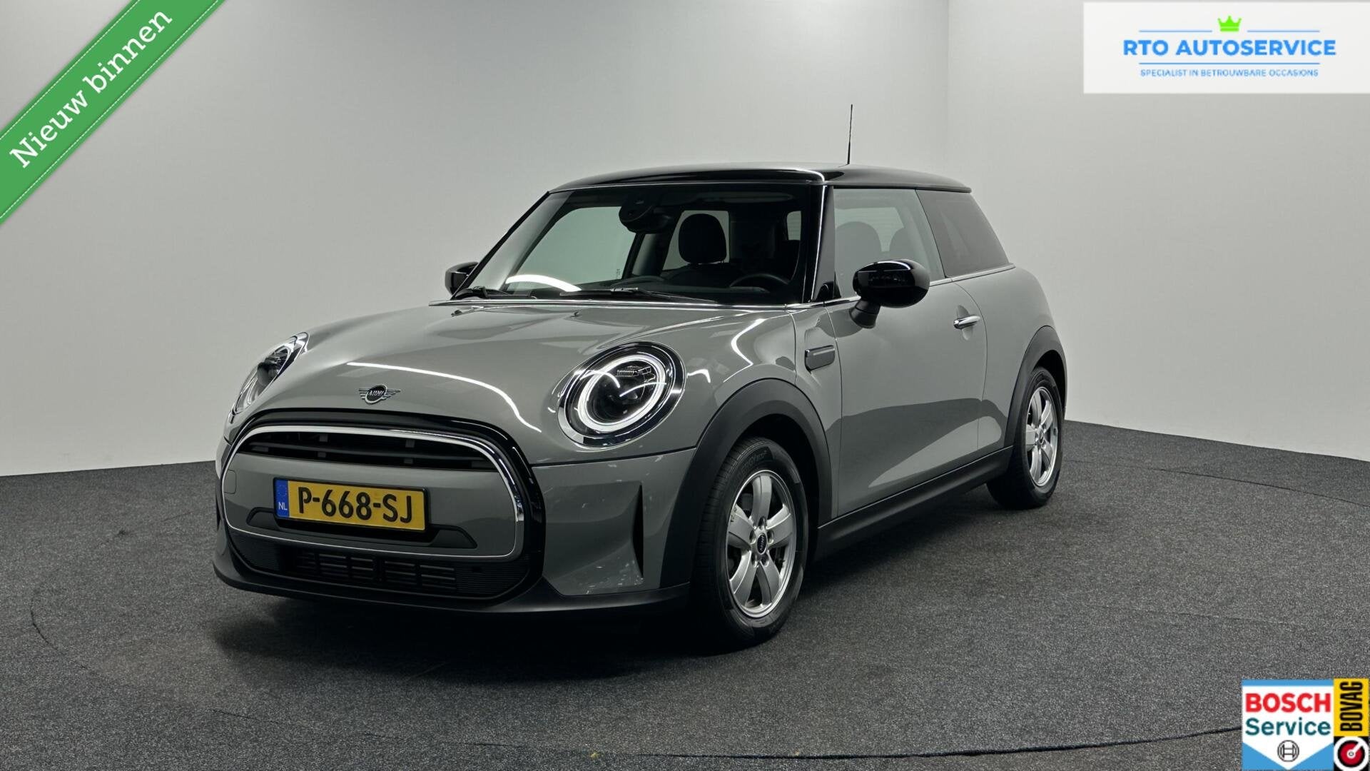 Mini 3-Deurs 1.5 Cooper Business Edition NAVI CARPLAY CRUISE, Auto's, Voorwielaandrijving, Gebruikt, Euro 6, Met garantie (alle)