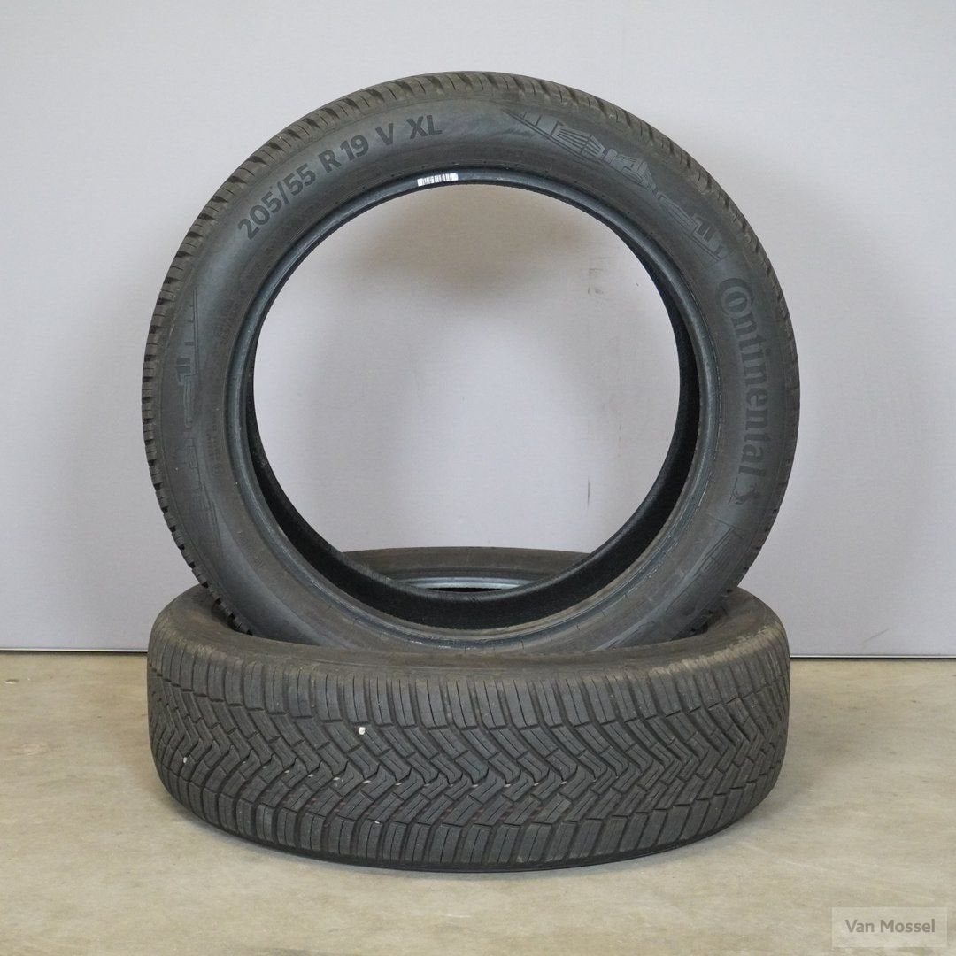 Continental AllSeasonContact 205/55/R19