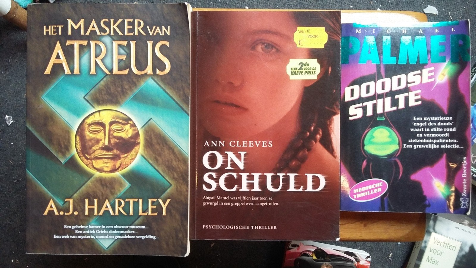 3 boeken (26), Ophalen of Verzenden, Zo goed als nieuw, A.J. Hartley, Ann Cleeves, Michael Palmer