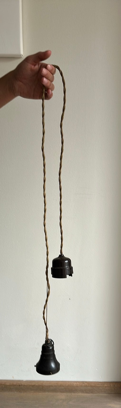 Antieke ophangset voor lamp, Ophalen