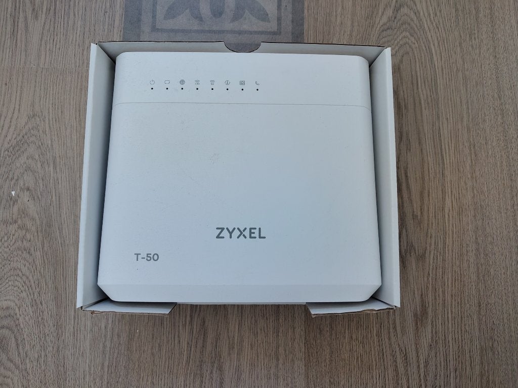 Zyxel T-50 (VMG8825-T50) Modem Router, Computers en Software, Ophalen of Verzenden, Gebruikt, Router met modem, ZyXEL