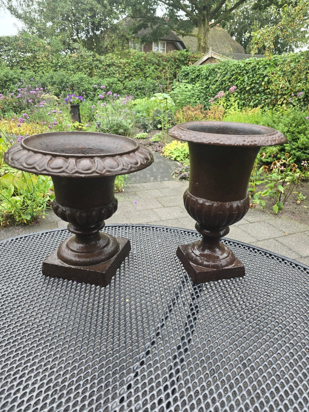 Franse gietijzeren tuinvazen, Tuin en Terras, Ophalen, Gebruikt