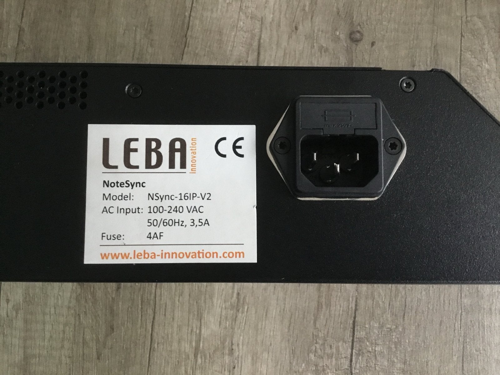 LEBA NoteSync Nsync-16IP-V2 USB-synchronisatiehub, Ophalen of Verzenden, Zo goed als nieuw