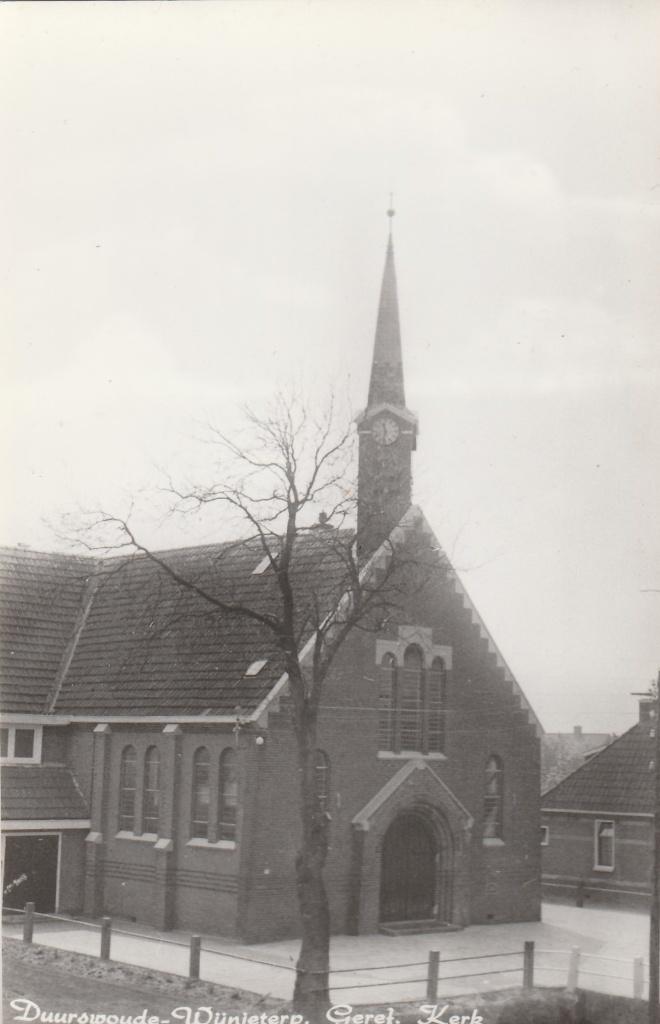 duurswoude- ger. kerk, Verzamelen, Ansichtkaarten | Nederland, Verzenden, Friesland