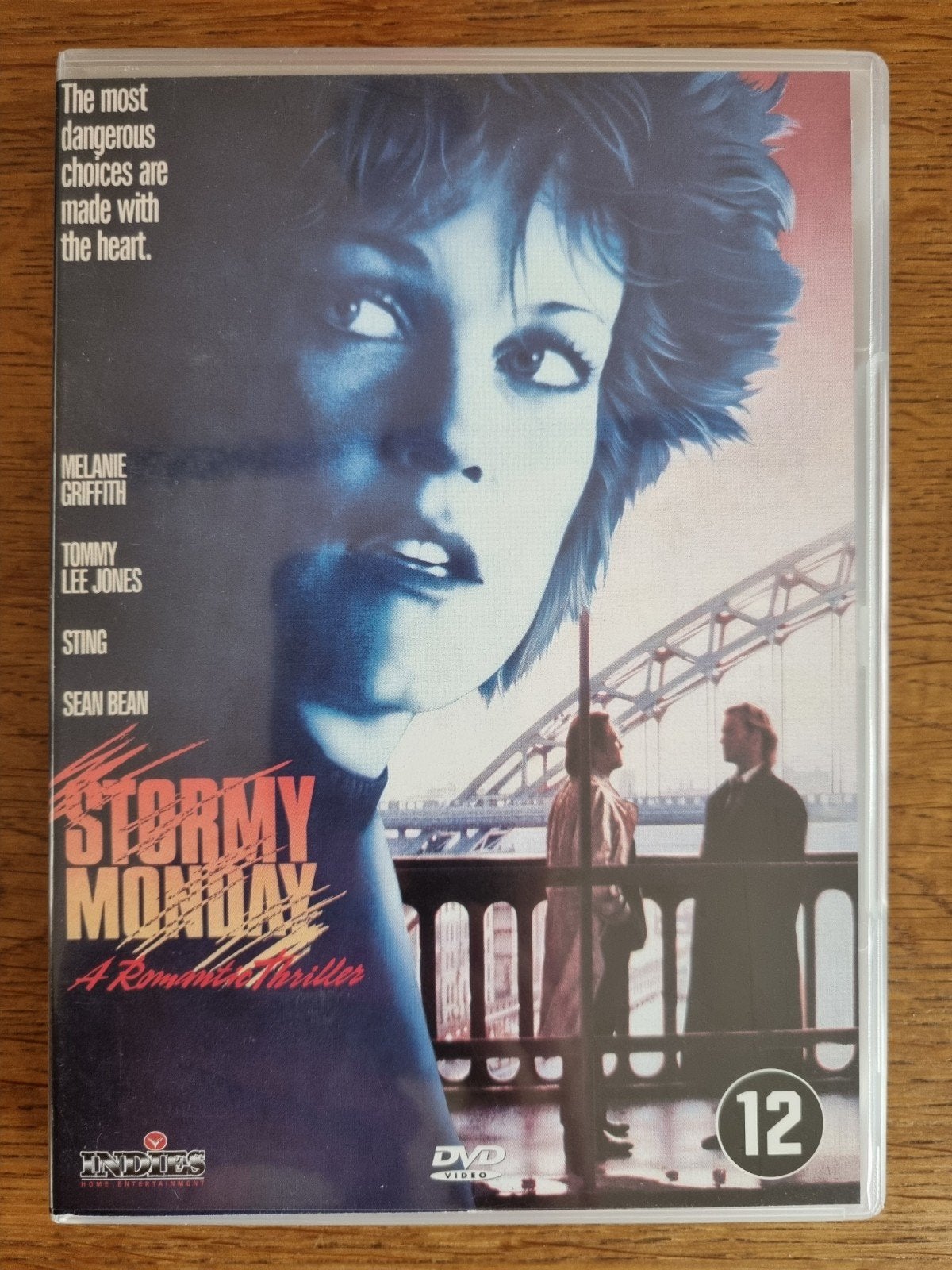 Stormy Monday | Mike Figgis, Vanaf 12 jaar, Ophalen of Verzenden, Zo goed als nieuw, Maffia en Misdaad