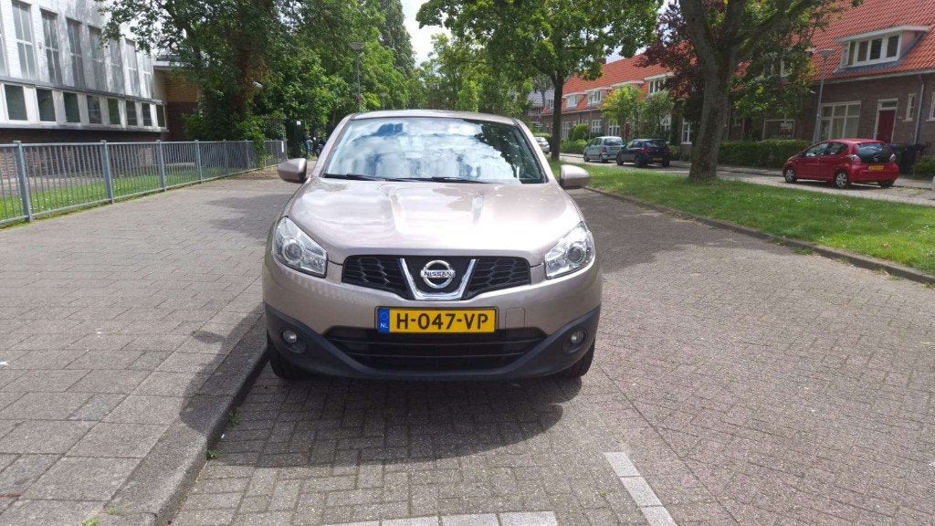 Nissan Qashqai 1.6 2WD 2012 Bruin, Auto's, Voorwielaandrijving, Zwart, 4 cilinders, Bruin