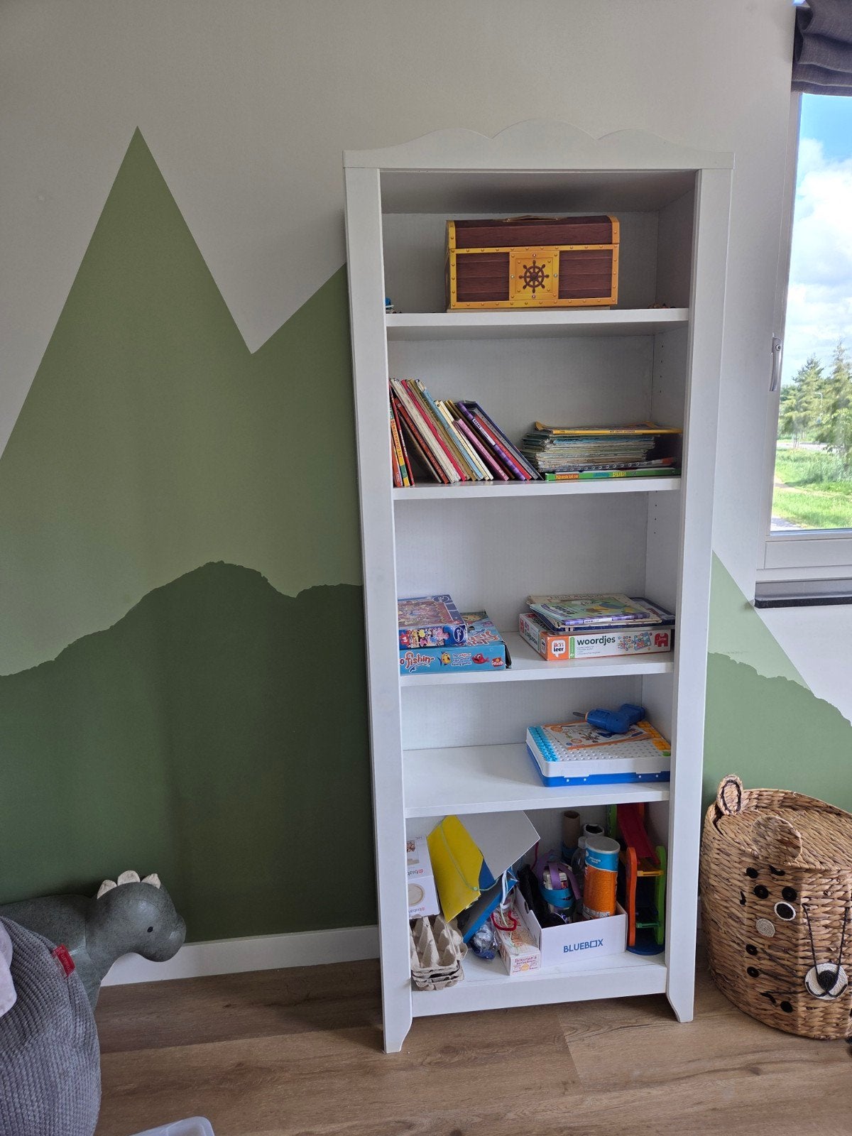 Witte boekenkast, Huis en Inrichting, Kasten | Boekenkasten, Ophalen, Met plank(en), Gebruikt, 50 tot 100 cm