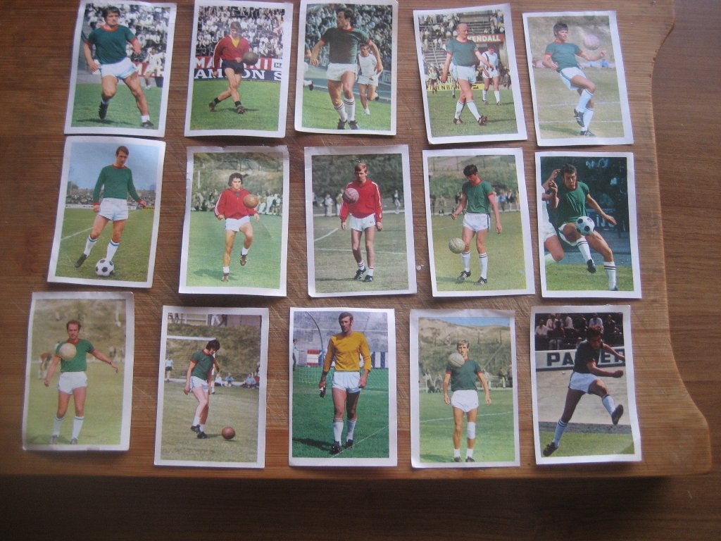 oude voetbalplaatjes ado, Verzamelen, Ophalen of Verzenden, Gebruikt, Overige binnenlandse clubs, Poster, Plaatje of Sticker