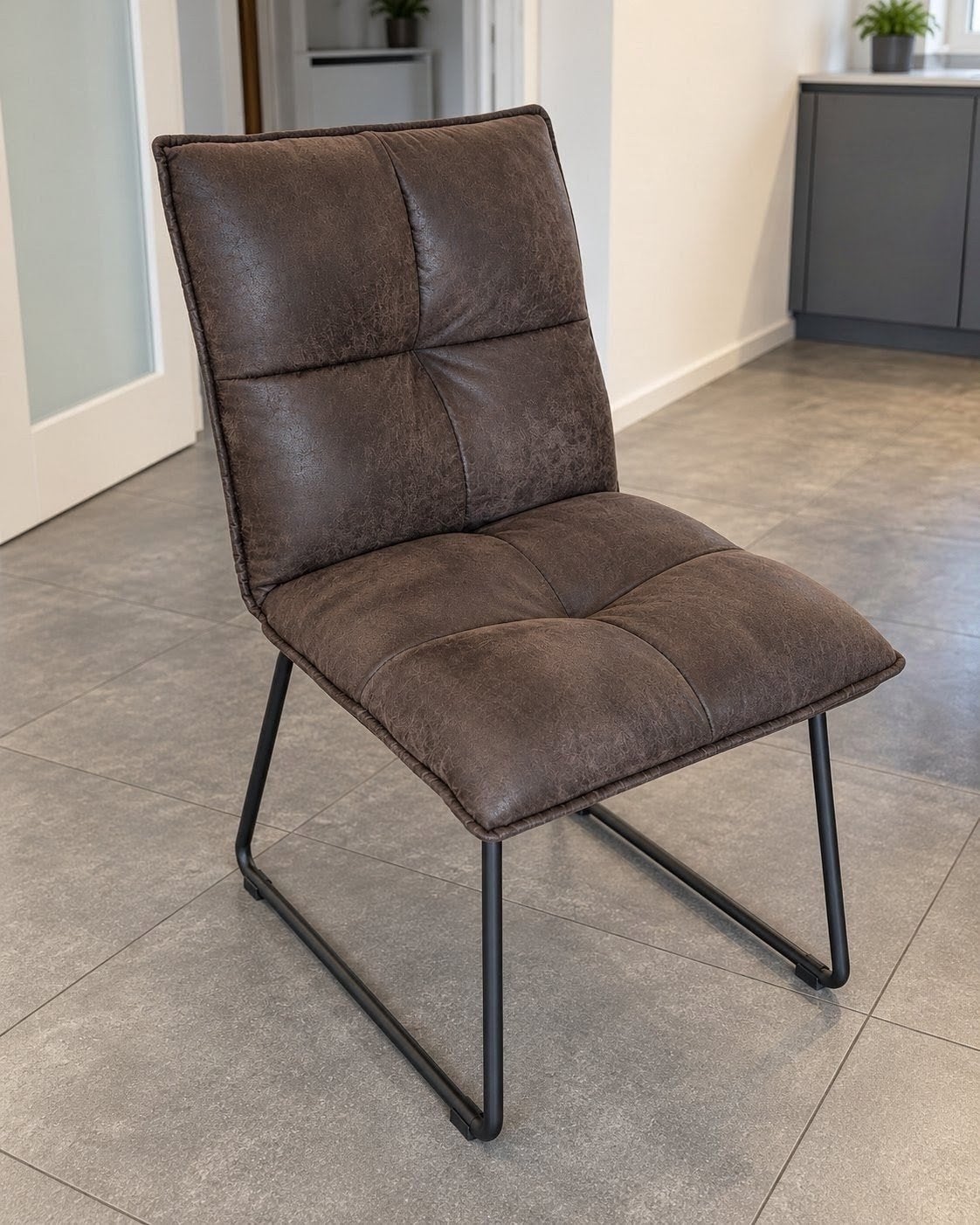 Eetkamerstoelen bruin leer, 4 stuks., Huis en Inrichting, Stoelen, Ophalen, Bruin, Leer, Zo goed als nieuw