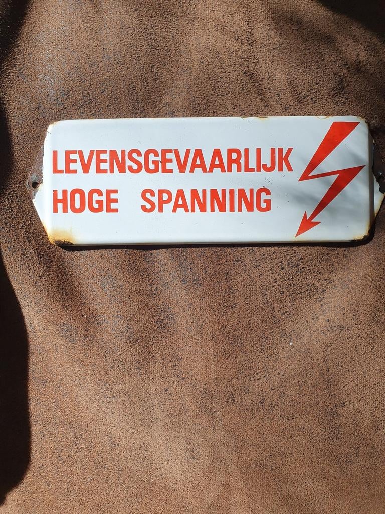 Emaille bord 'Levensgevaarlijk Hoge Spanning', Verzamelen, Ophalen of Verzenden, Gebruikt, Reclamebord