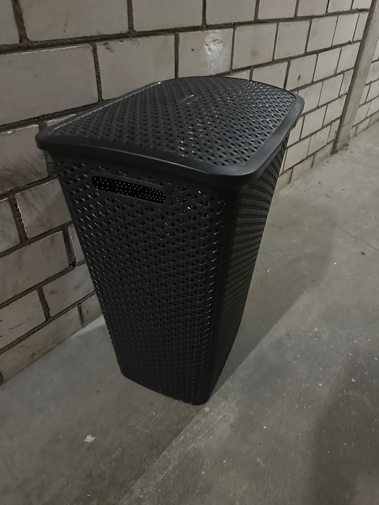 Curver wasmand zwart, Ophalen, Zo goed als nieuw