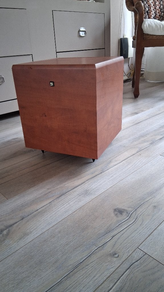 Mooie subwoofer KEF, Audio, Tv en Foto, Luidsprekers, Ophalen, AUX-ingang, Zo goed als nieuw, KEF