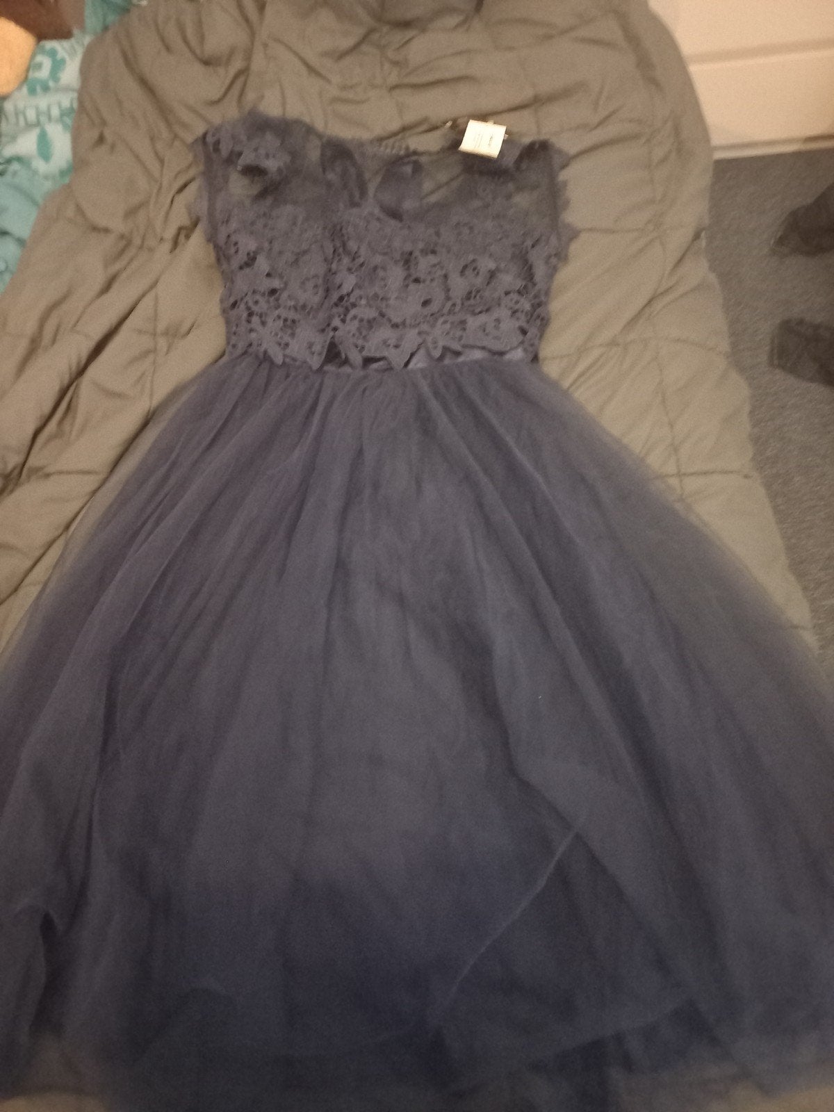 Mooie blauwe feestjurk maat 36 - Tulle Midi, Kleding | Dames, Nelly, Blauw, Nieuw, Ophalen of Verzenden