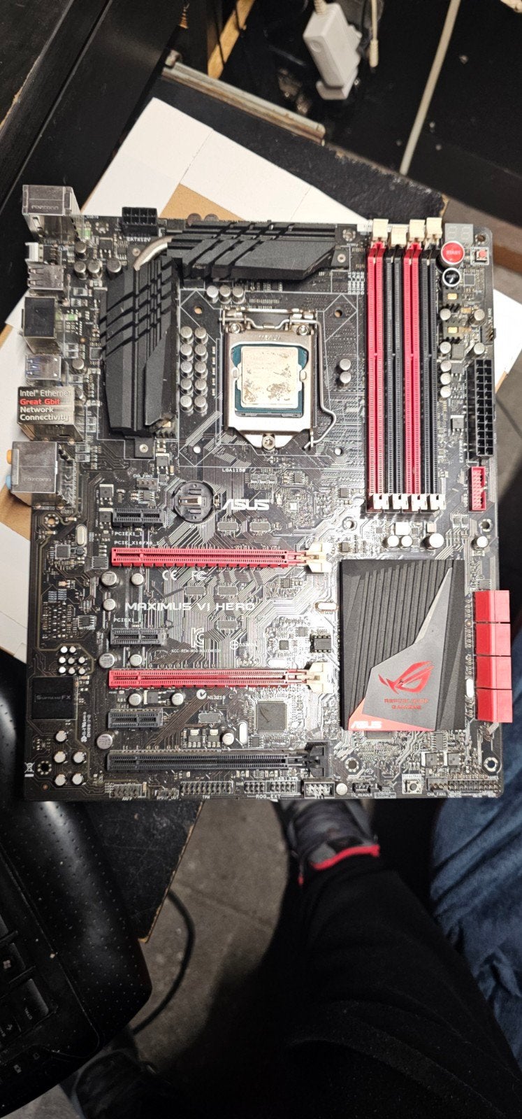 ASUS ROG Maximus VI Hero + i7-4770K + Scythe Mugen 3 Set, Computers en Software, Ophalen of Verzenden, DDR3