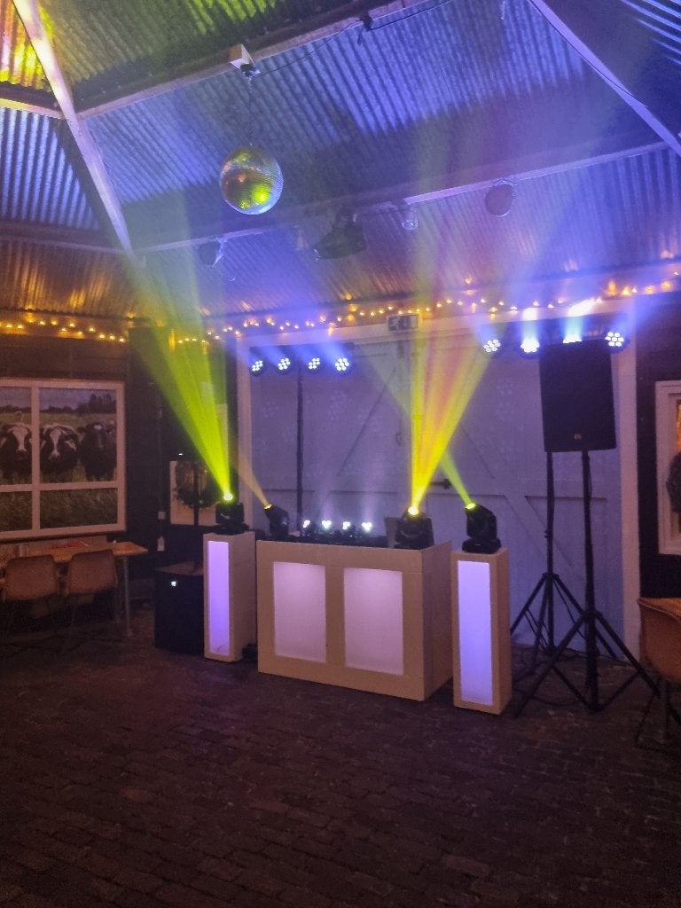 Complete professionele DJ-show | DJ Booth | Verlichting, Ophalen, Gebruikt, Dj-set, Overige merken