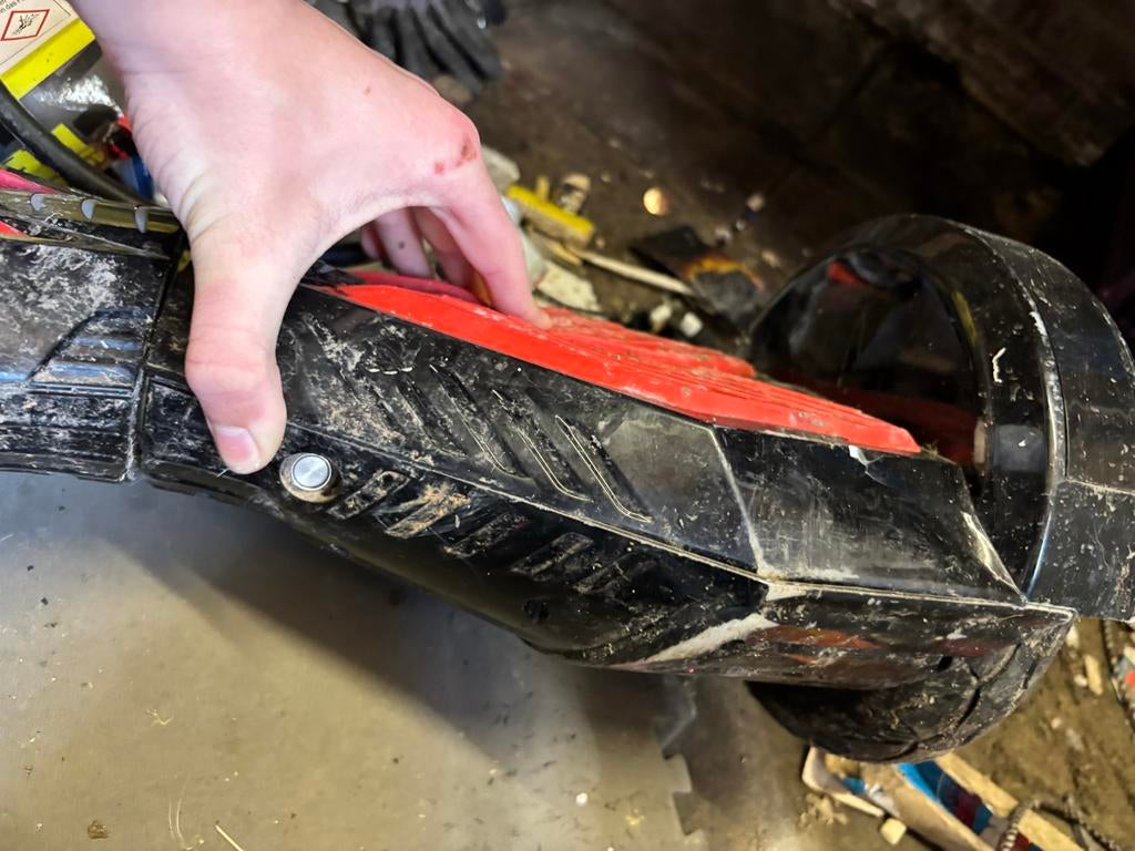 Hoverboard met zitje en oplader, Ophalen of Verzenden, Gebruikt, Elektrische step (E-scooter)