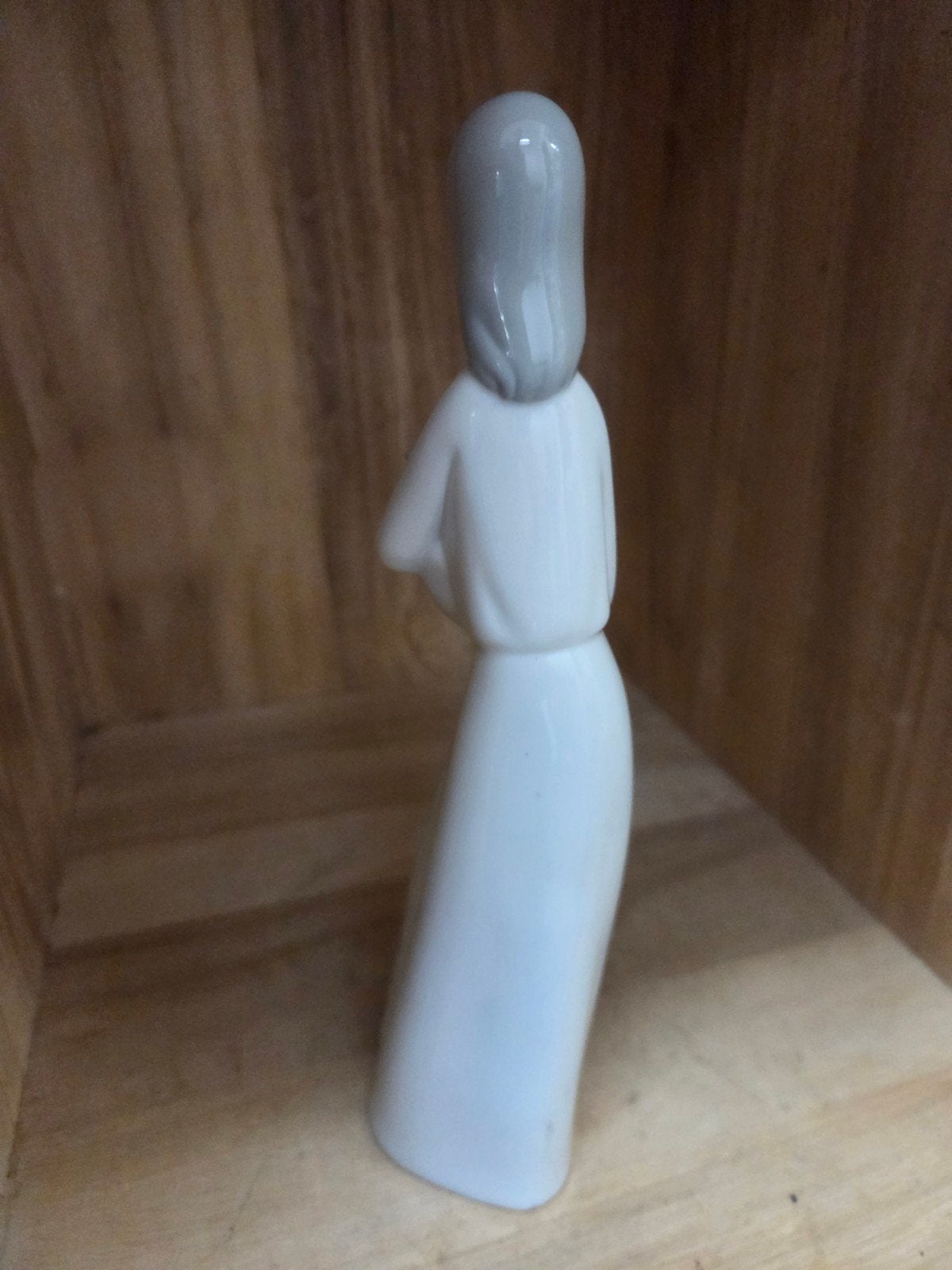 Vintage Porseleinen Beeldje Meisje met Kat - Spanje, Ophalen of Verzenden, Zo goed als nieuw, Mens