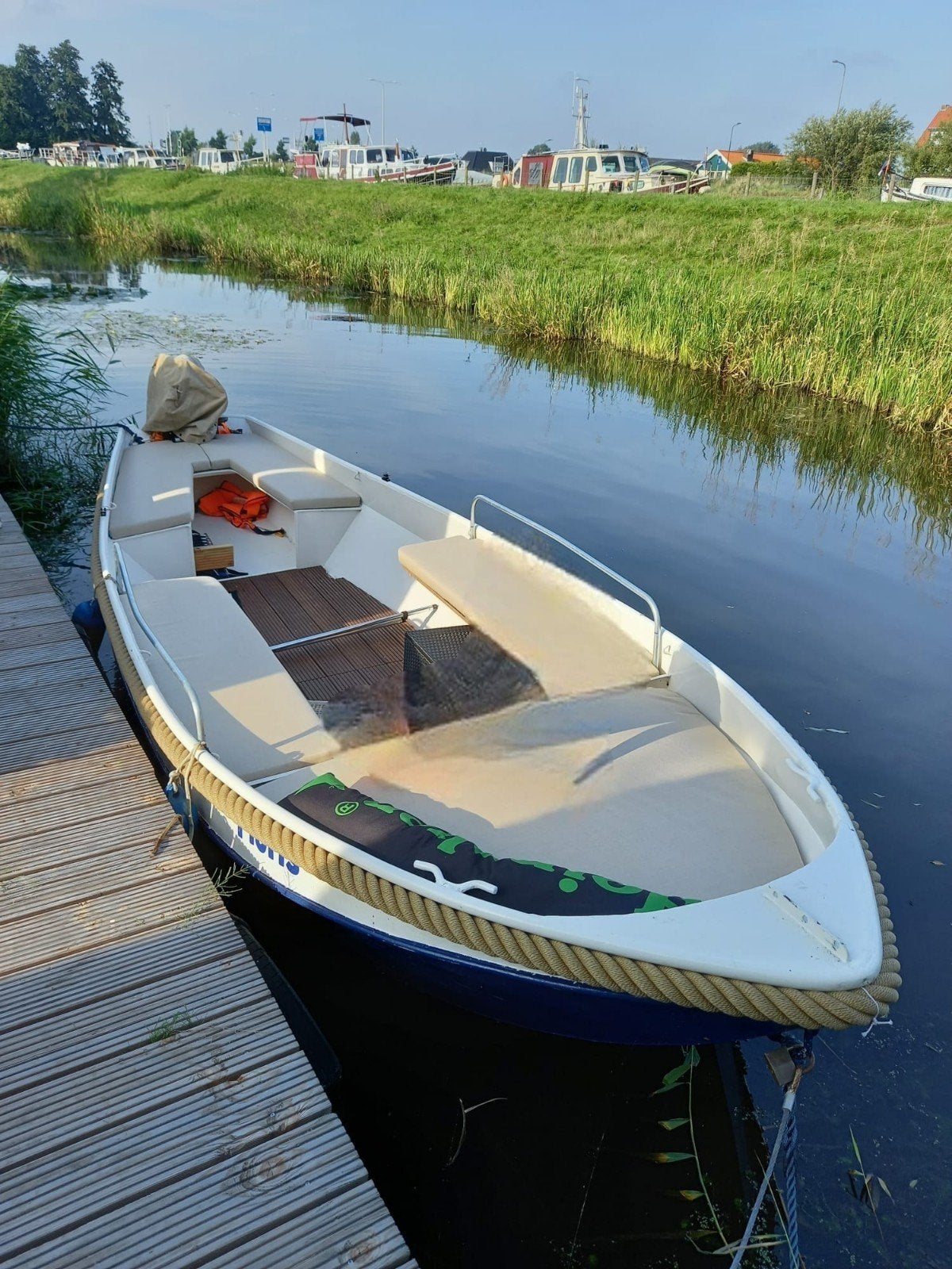 Mooi stalen vlet / sloep tekoop helemaal compleet vaar klaar, Watersport en Boten, Sloepen, Overige merken, Staal, 10 pk, 25 cm