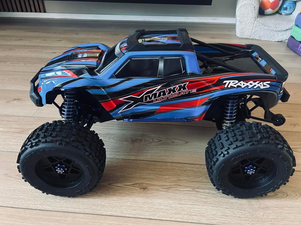 Splinternieuwe volledig geüpgraded Traxxas X maxx, Hobby en Vrije tijd, Modelbouw | Radiografisch | Auto's, Ophalen of Verzenden