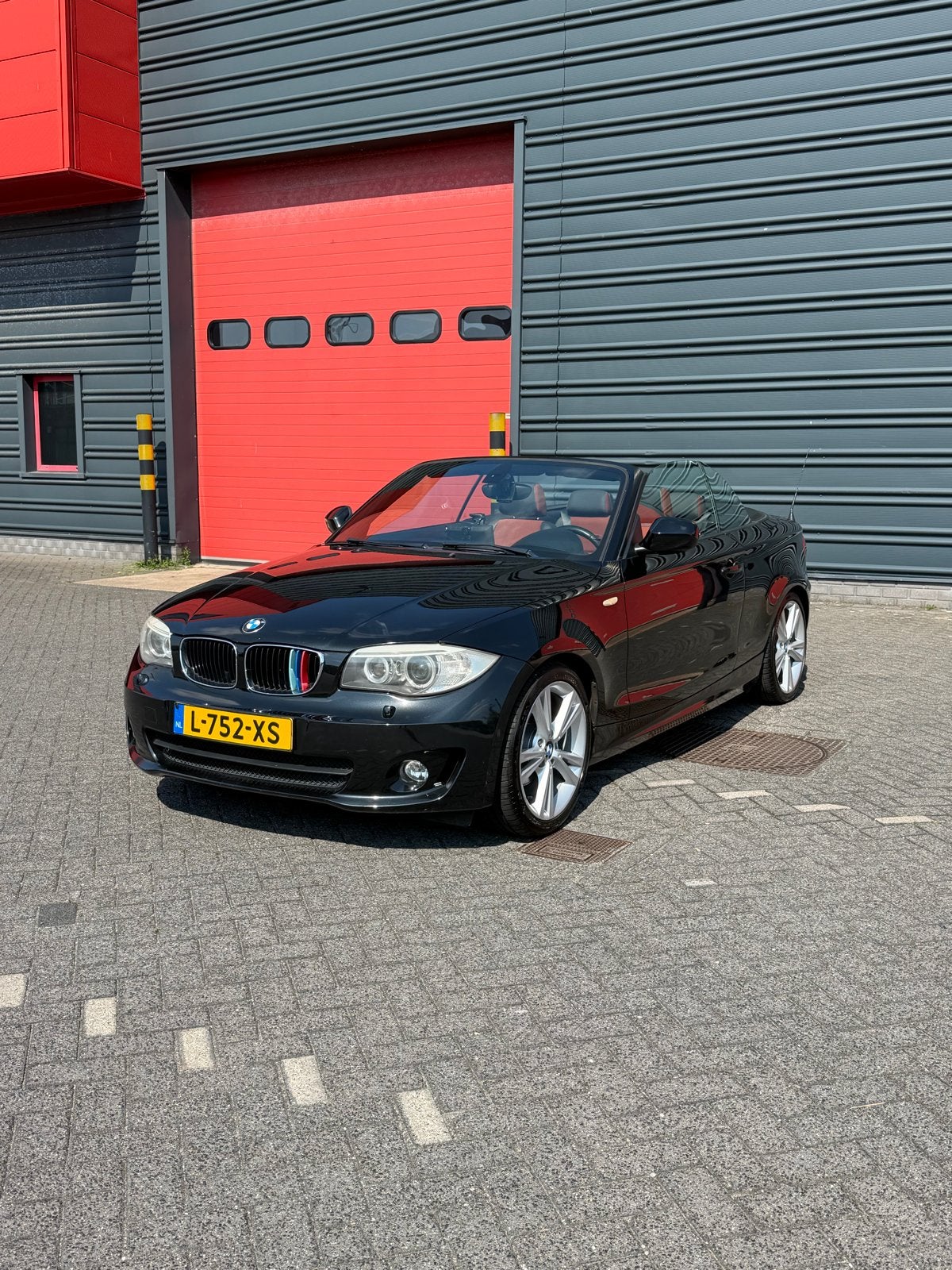 BMW 1-Serie 2.0 118I Cabrio 2011 Zwart, Auto's, BMW, 1-Serie, 1995 cc, Cabriolet, 4 stoelen