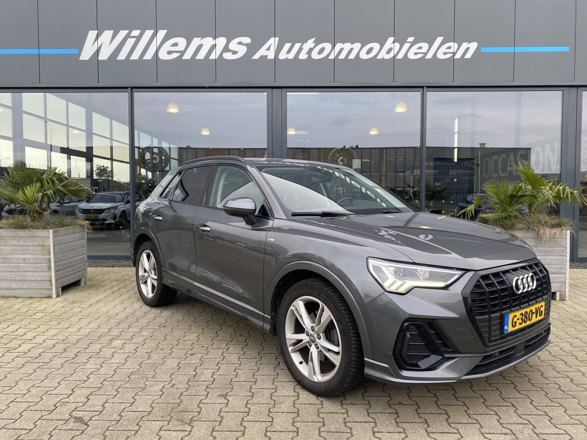 Audi Q3 35 TFSI Advanced S- Line Trekhaak, Virtual Cockpit &, Auto's, Audi, Stof, 4 cilinders, 150 pk, Parkeersensor