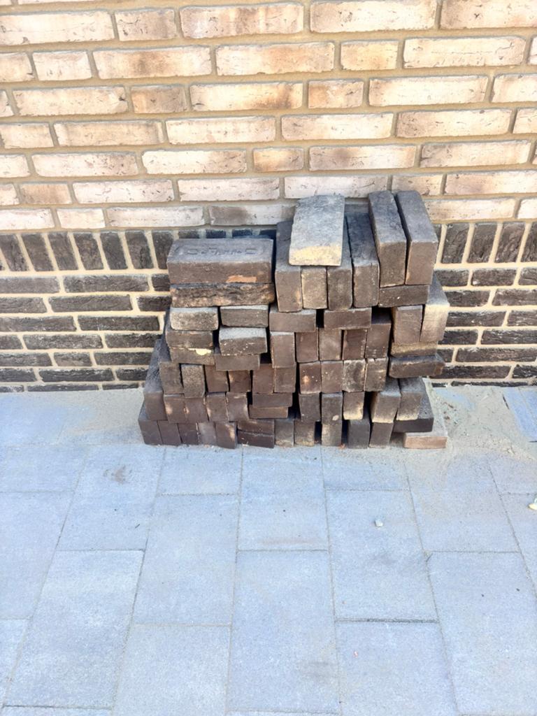 Trasraamstenen, Tuin en Terras, Ophalen, Zo goed als nieuw, Beton, Klinkers