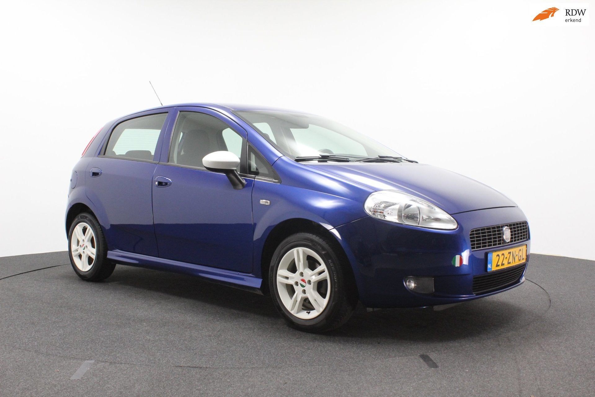 Fiat Grande Punto 1.4 GP | Airco | Sportieve auto | Trekhaak, Auto's, Voorwielaandrijving, 4 cilinders, Grande Punto, Origineel Nederlands