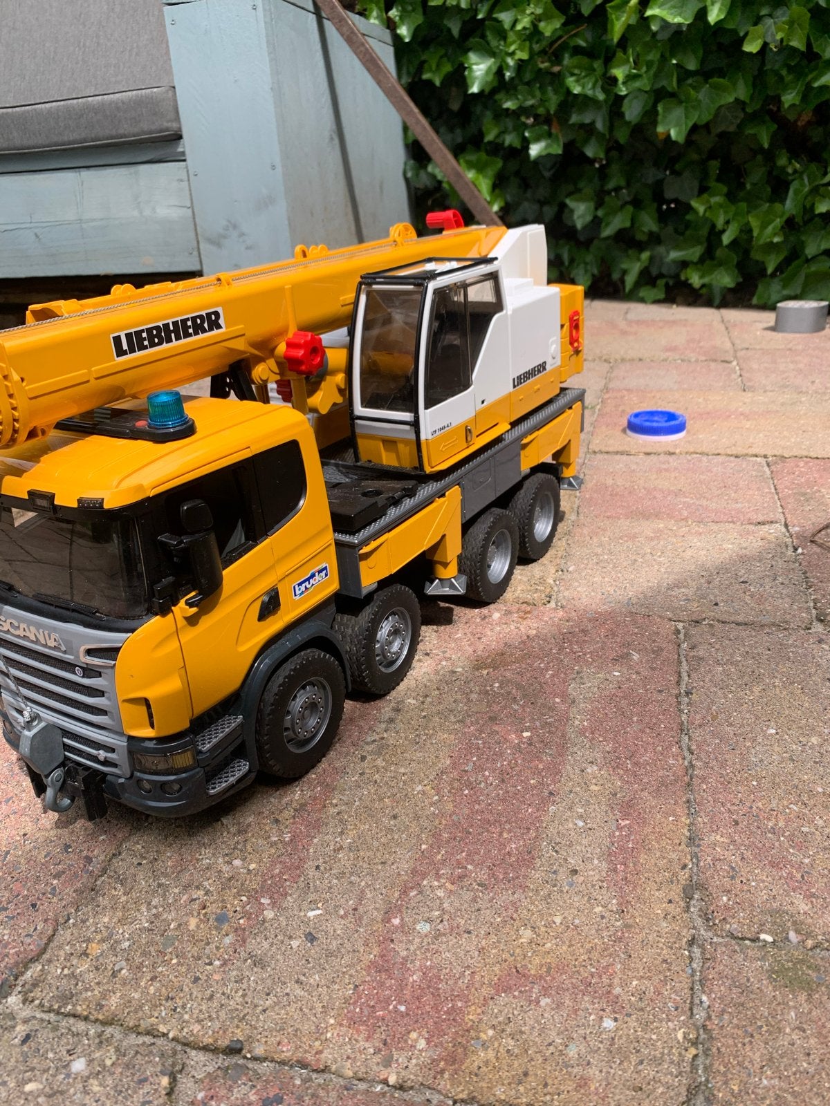 Bruder Scania Liebherr Kraanwagen Speelgoed, Kinderen en Baby's, Speelgoed | Speelgoedvoertuigen, Ophalen of Verzenden, Zo goed als nieuw