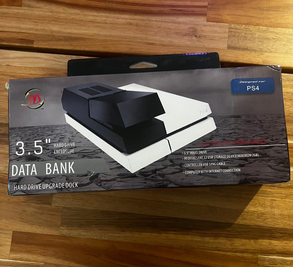 PS4 Databank Harddrive Upgrade Dock - Meer Opslagruimte 2TB, 500 GB, Ophalen of Verzenden, Zo goed als nieuw, Met 1 controller