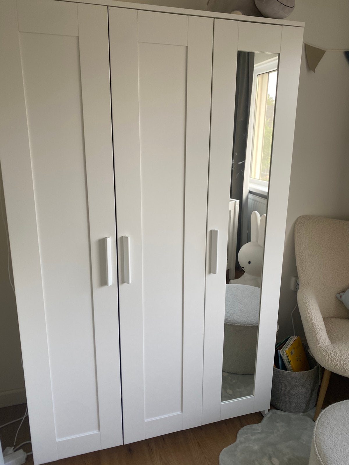 Brimnes IKEA kast, Ophalen, Met deur(en), 100 tot 150 cm, Zo goed als nieuw