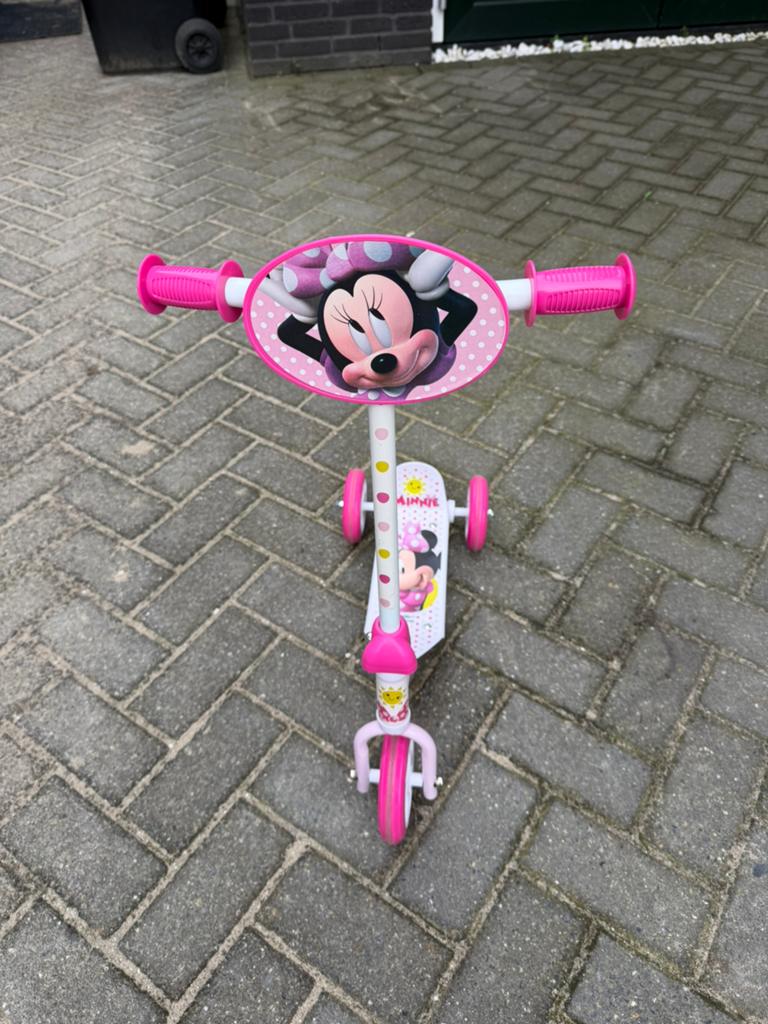 Minnie Mouse kinderstep met 3 wielen, Fietsen en Brommers, Steps, Ophalen, Gebruikt, Gewone step