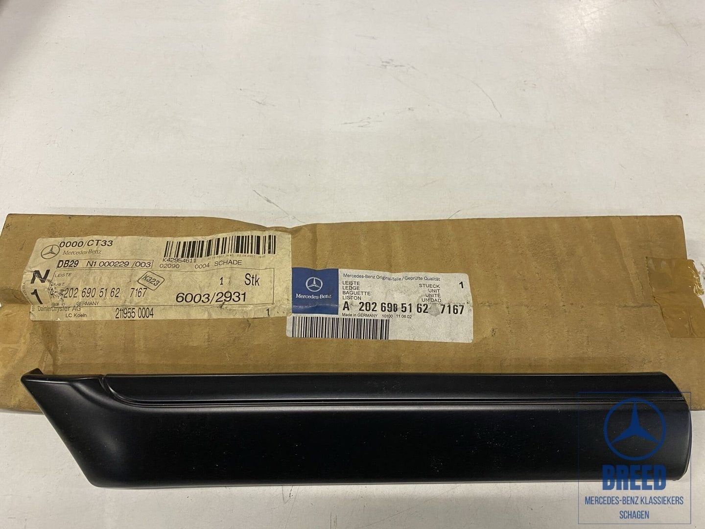 NOS sierlijst voorscherm links Mercedes-Benz W202 C-Klasse, -, Nieuw, Ophalen of Verzenden, -