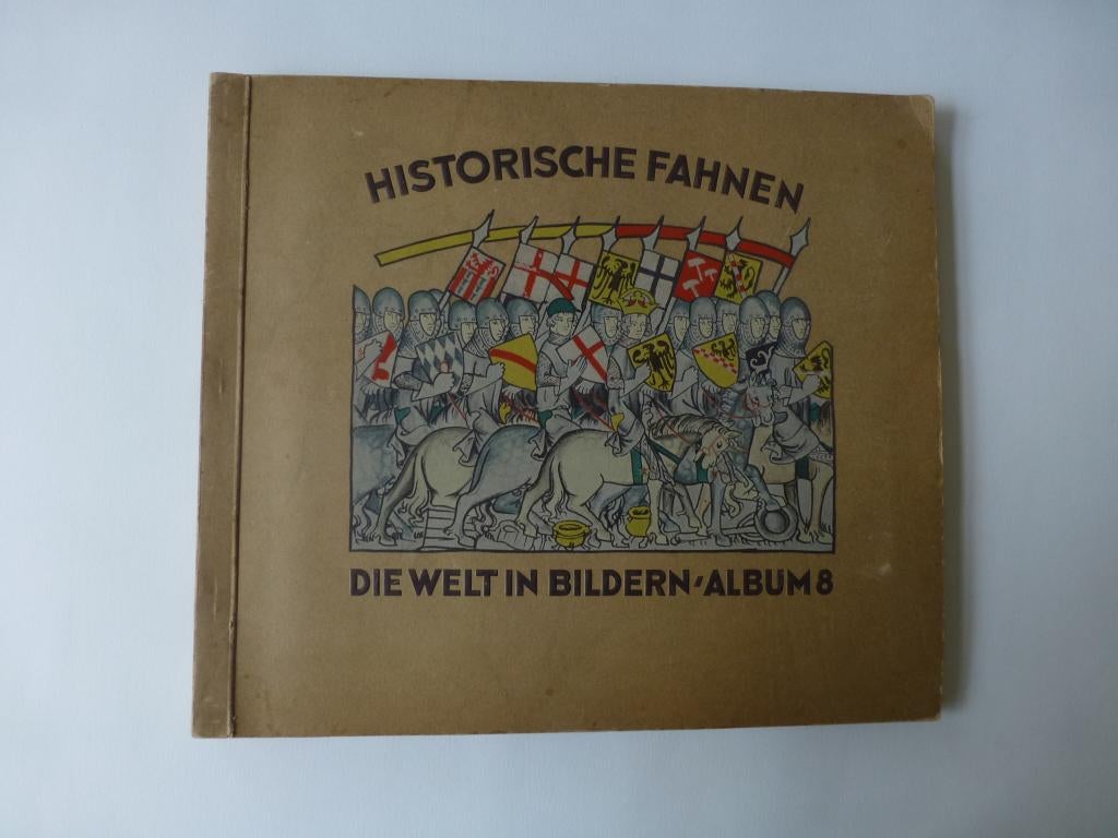 Plaatjesalbum: Historische vlaggen (Uit 1932), Ophalen of Verzenden, Zo goed als nieuw, Plaatjesalbum