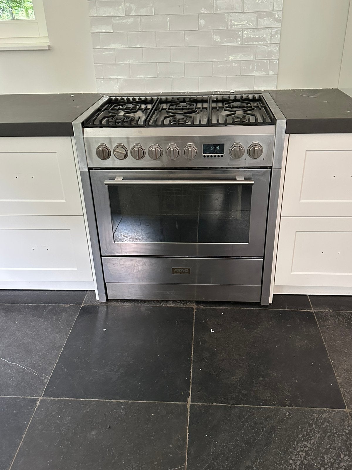 Atag 6 pits gasfornuis met grote oven!, Witgoed en Apparatuur, Fornuizen, Gebruikt, 60 cm of meer, Ophalen of Verzenden, Gas