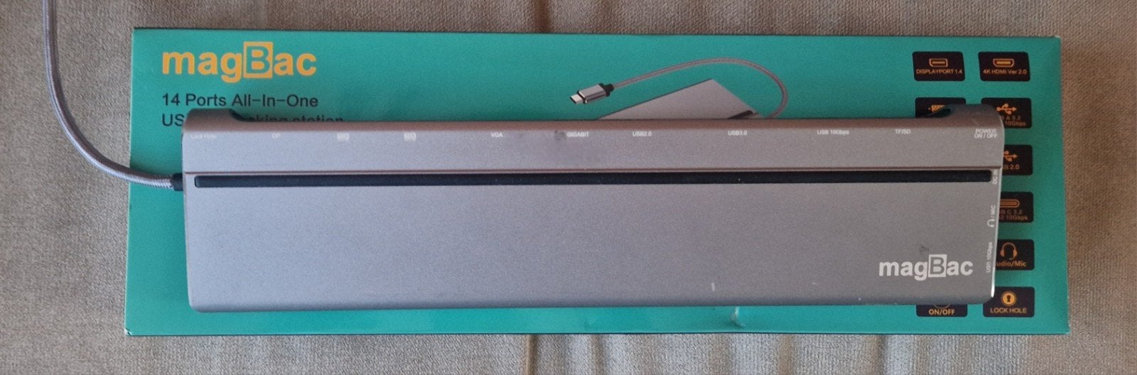 MagBac 14 ports Docking station., Docking station, Ophalen of Verzenden, Zo goed als nieuw, MagBac