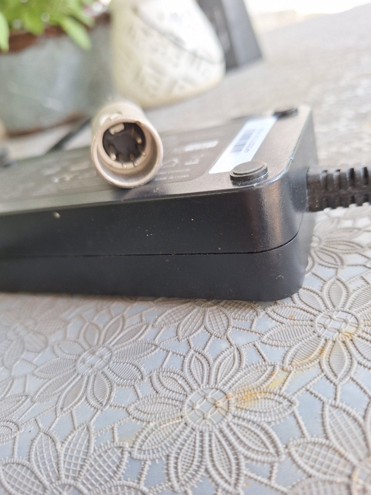 5 pin lader 36 volt, Fietsen en Brommers, Ophalen of Verzenden
