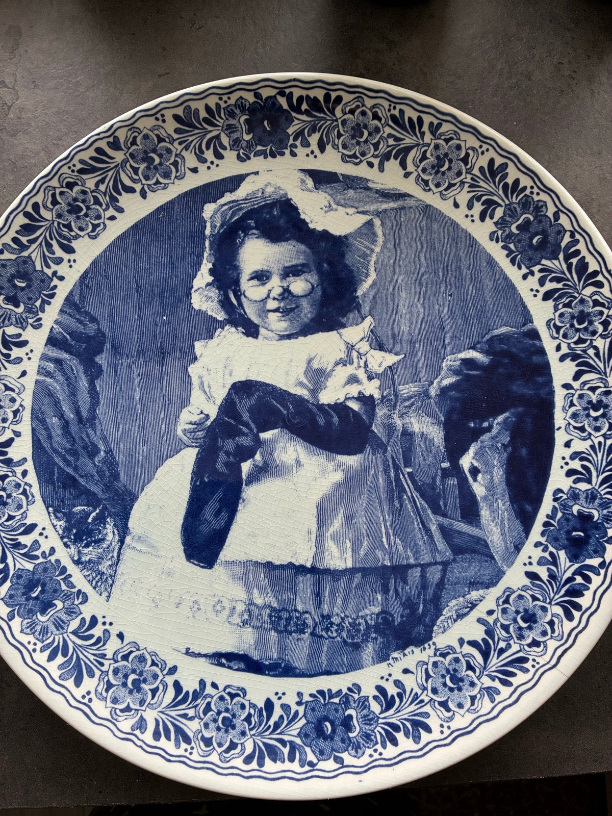Delfts Blauw Chemkefa Wandbord - Meisje met Bril, Antiek en Kunst, Antiek | Wandborden en Tegels, Ophalen