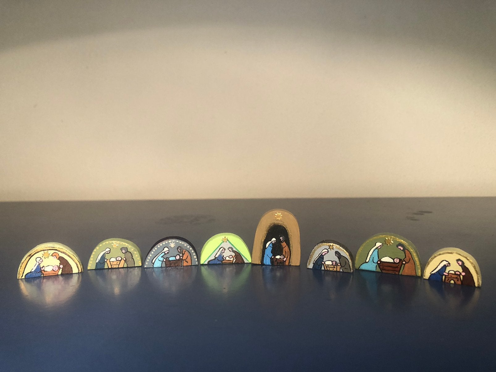 Mini kerststal, hout , handwerk. €2.95, Ophalen of Verzenden, Nieuw