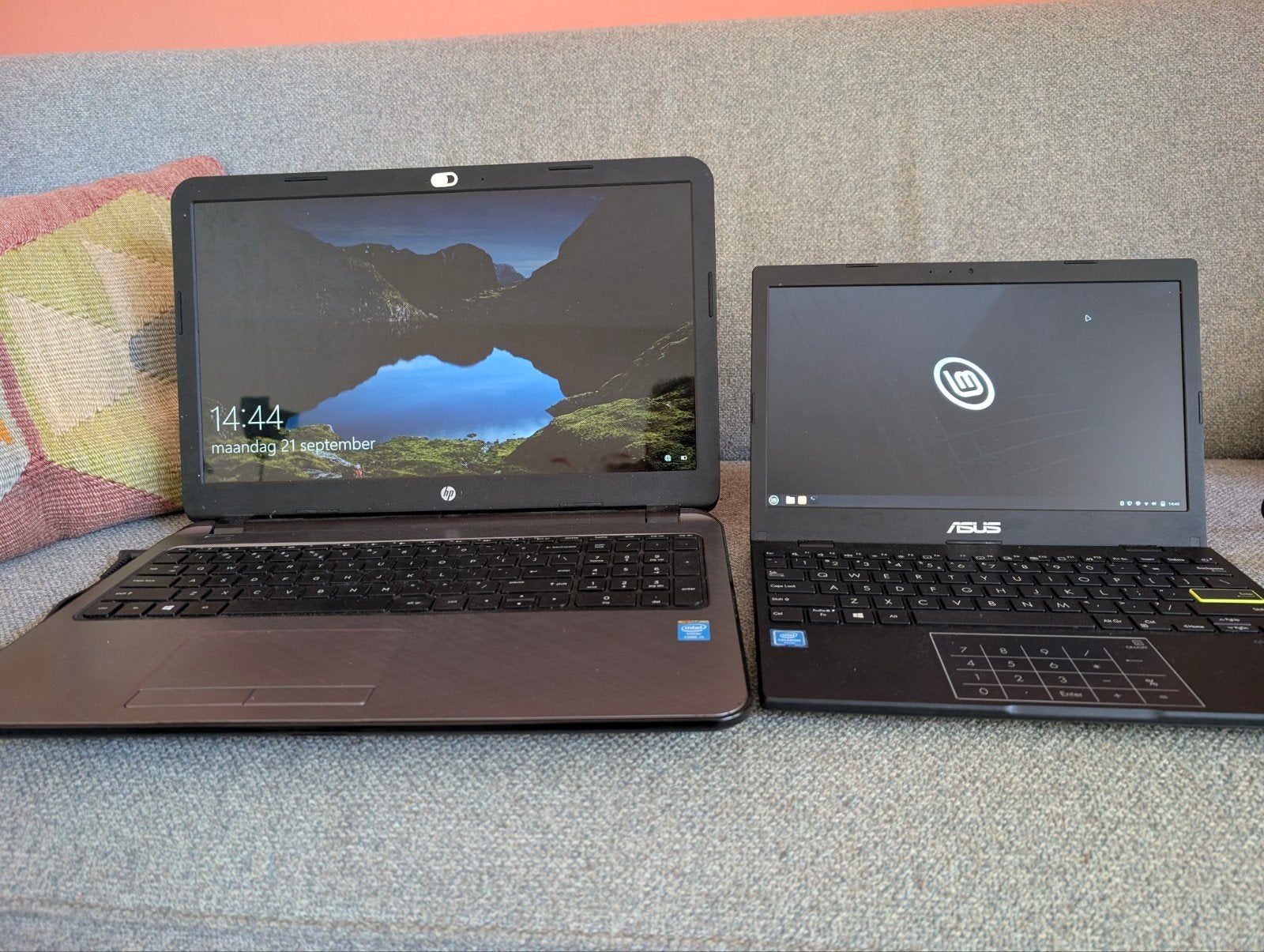 Ruilen HP 15,4 inch Windows 10 & Asus Netbook Linux Mint, Computers en Software, Gebruikt, HDD, 2 tot 3 Ghz, HP, Asus